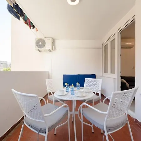 Apartment Residential Apt, Comfortable****- Parking-teracce